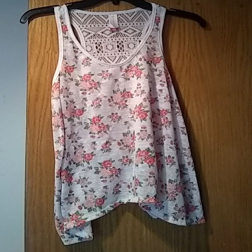 Flowy pink floral print razorback top